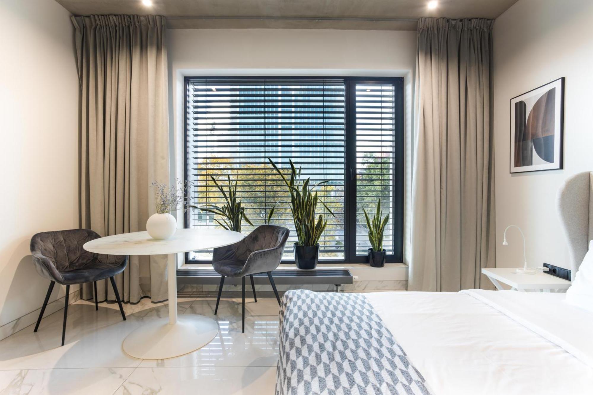 Centro Design Apartments - Polwiejska Poznań Kültér fotó