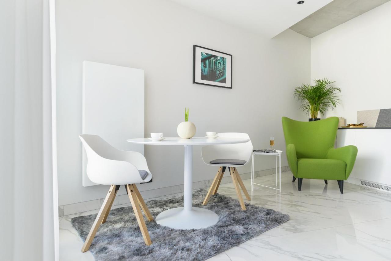 Centro Design Apartments - Polwiejska Poznań Kültér fotó